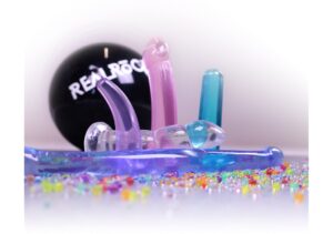6.7'' / 17cm Non Realistic Dildo Suction Cup - Transparent - Afbeelding 6